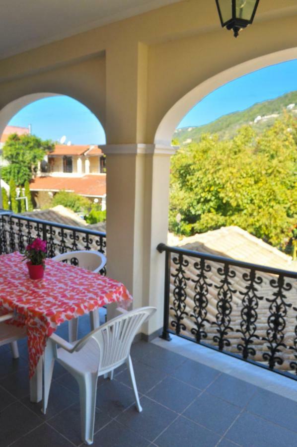 Holiday Apartment Yannis On The Beach Of Agios Gordios In Corfu 外观 照片